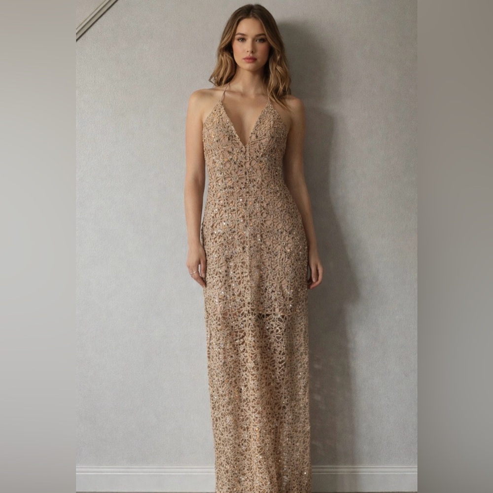 Stunning lace embroidered open back Gold dress with sequin sz medium NWOT